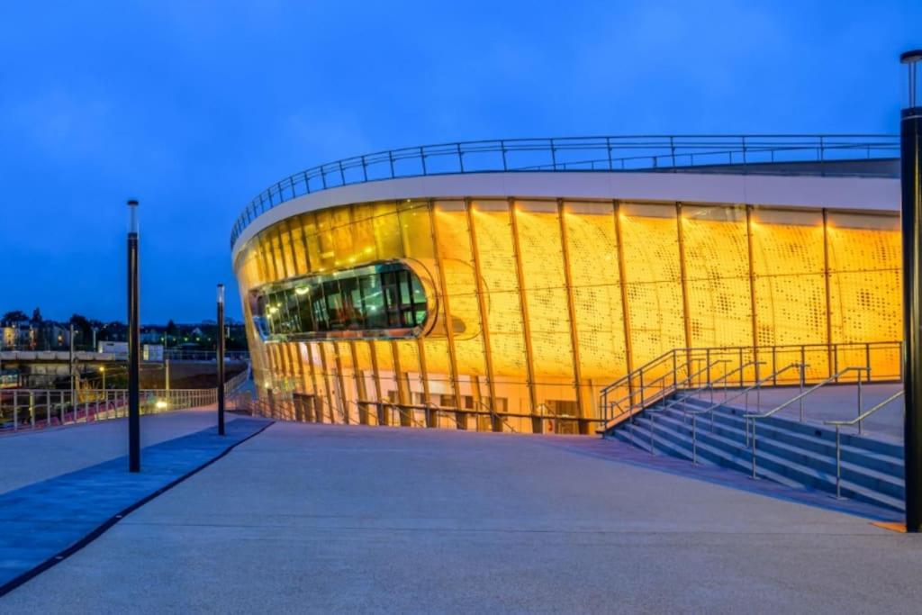 Studio 2 Chartres Gare Et Colisee A 100 M Buitenkant foto